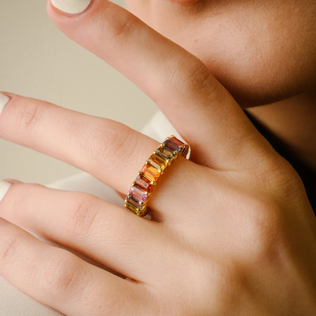 18K Yellow Gold Multi-Sapphire Ring