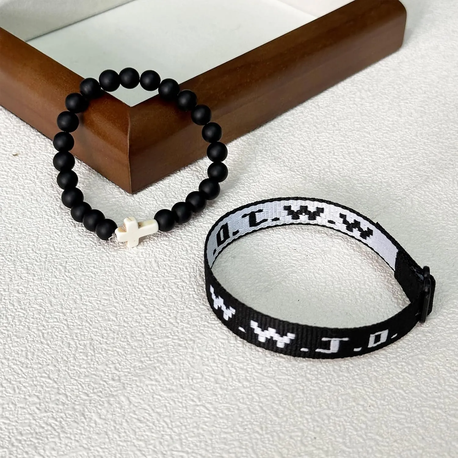 2PCS WWJD Bracelets for Women Men Bead String What Would Jesus Do Bracelets Christian Jewelry Gifts