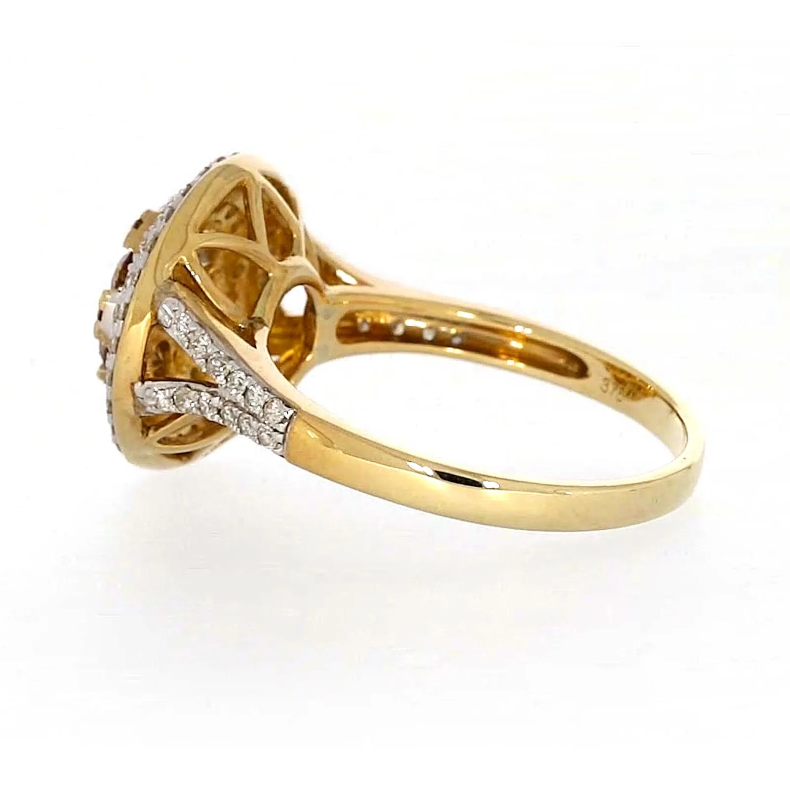 9ct Yellow Gold Round Brilliant Cut with 1 CARAT tw of Diamonds Ring
