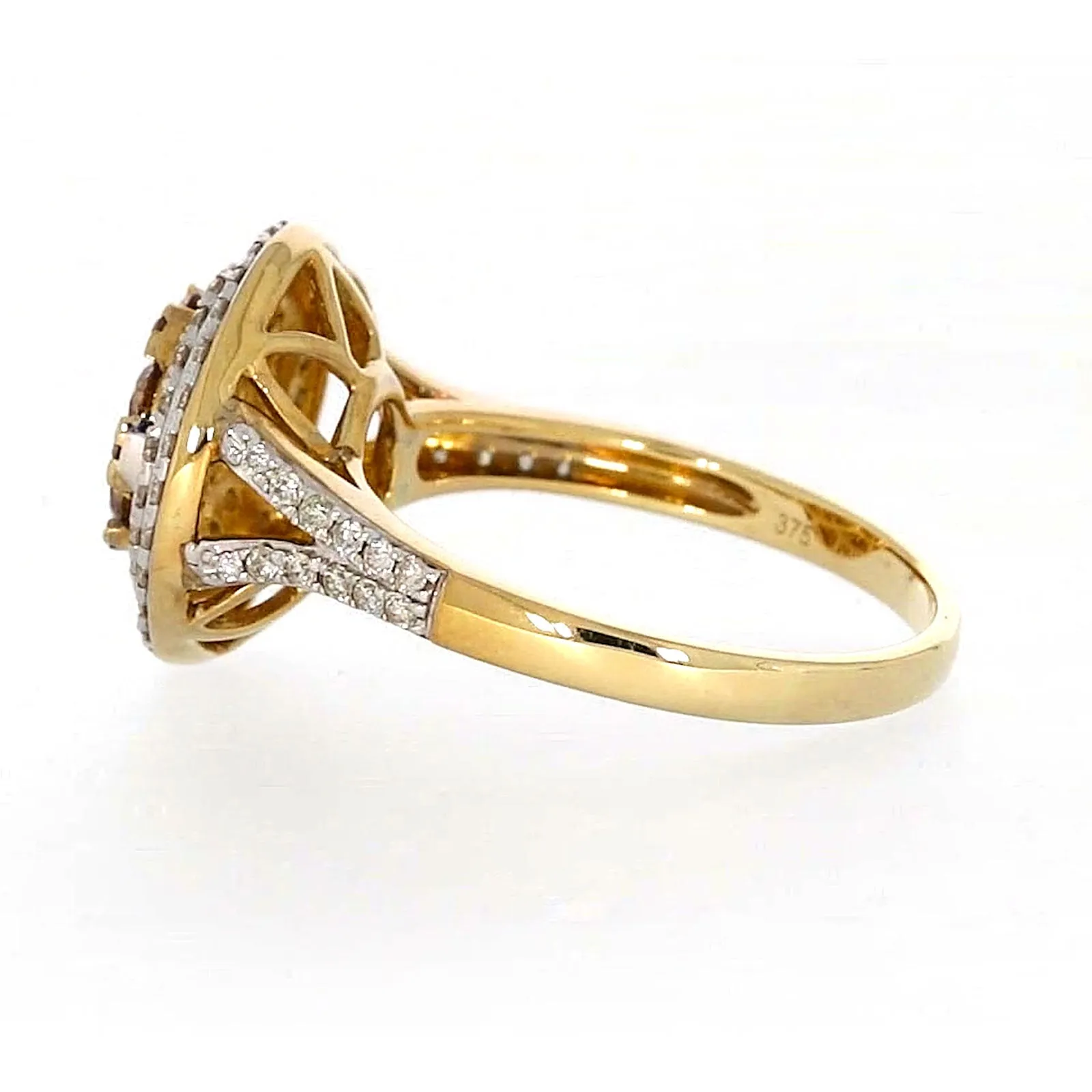 9ct Yellow Gold Round Brilliant Cut with 1 CARAT tw of Diamonds Ring