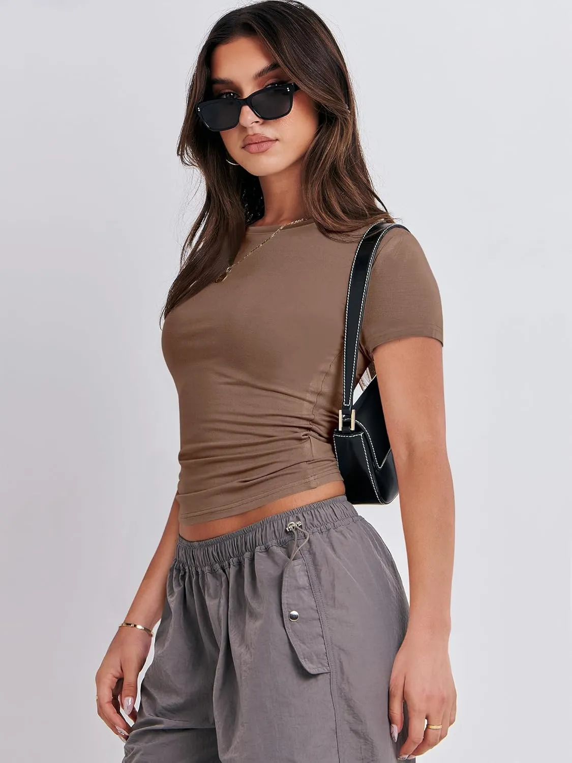 ANRABESS Womens Short Sleeve Summer T Shirts Crew Neck Slim Fit Basic Tees 2025 Crop Tops Y2k Clothes Outfits