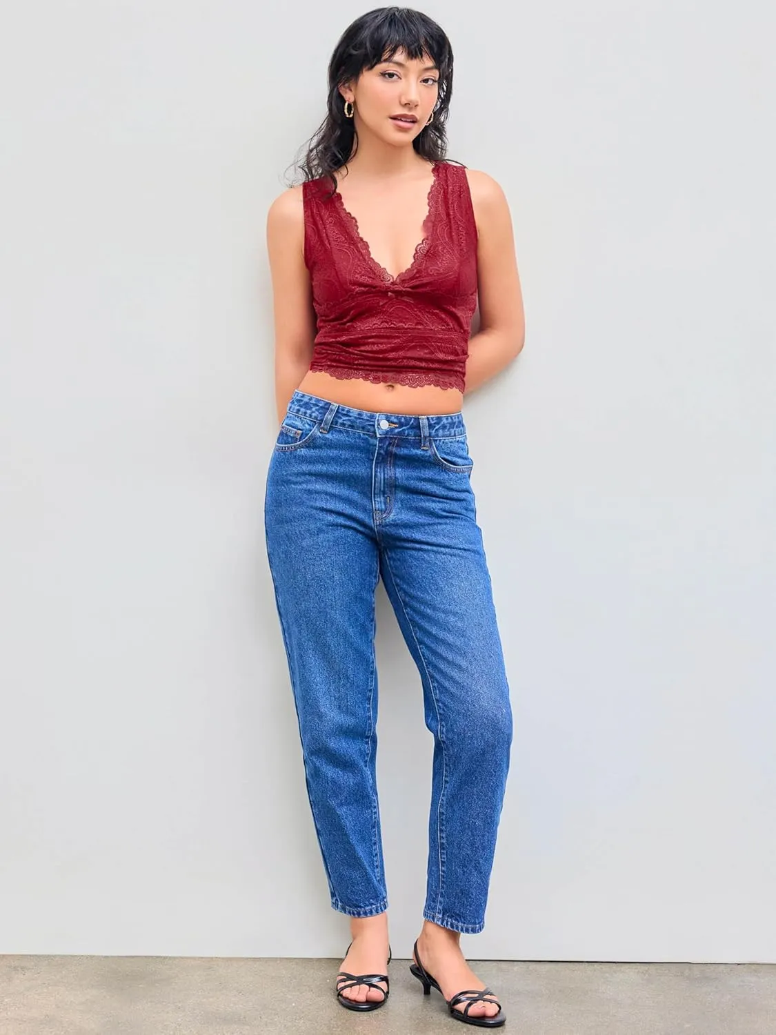 CIDER Lace Crop Tank Tops for Women Summer V Neck Sleeveless Going Out Tops Ruched Sexy Tee Trendy T Shirts Casual
