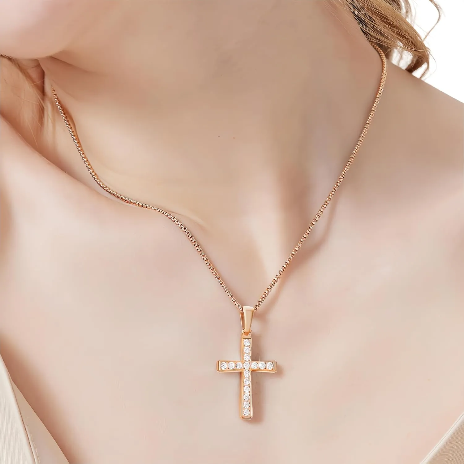 Cross Necklace for Women Trendy 18K Gold/White Gold/Rose Gold Plated Cross Pendant Necklaces for Women Diamond Necklaces for Women Perfect Christian Gift for Her Religious Gold Jewelry