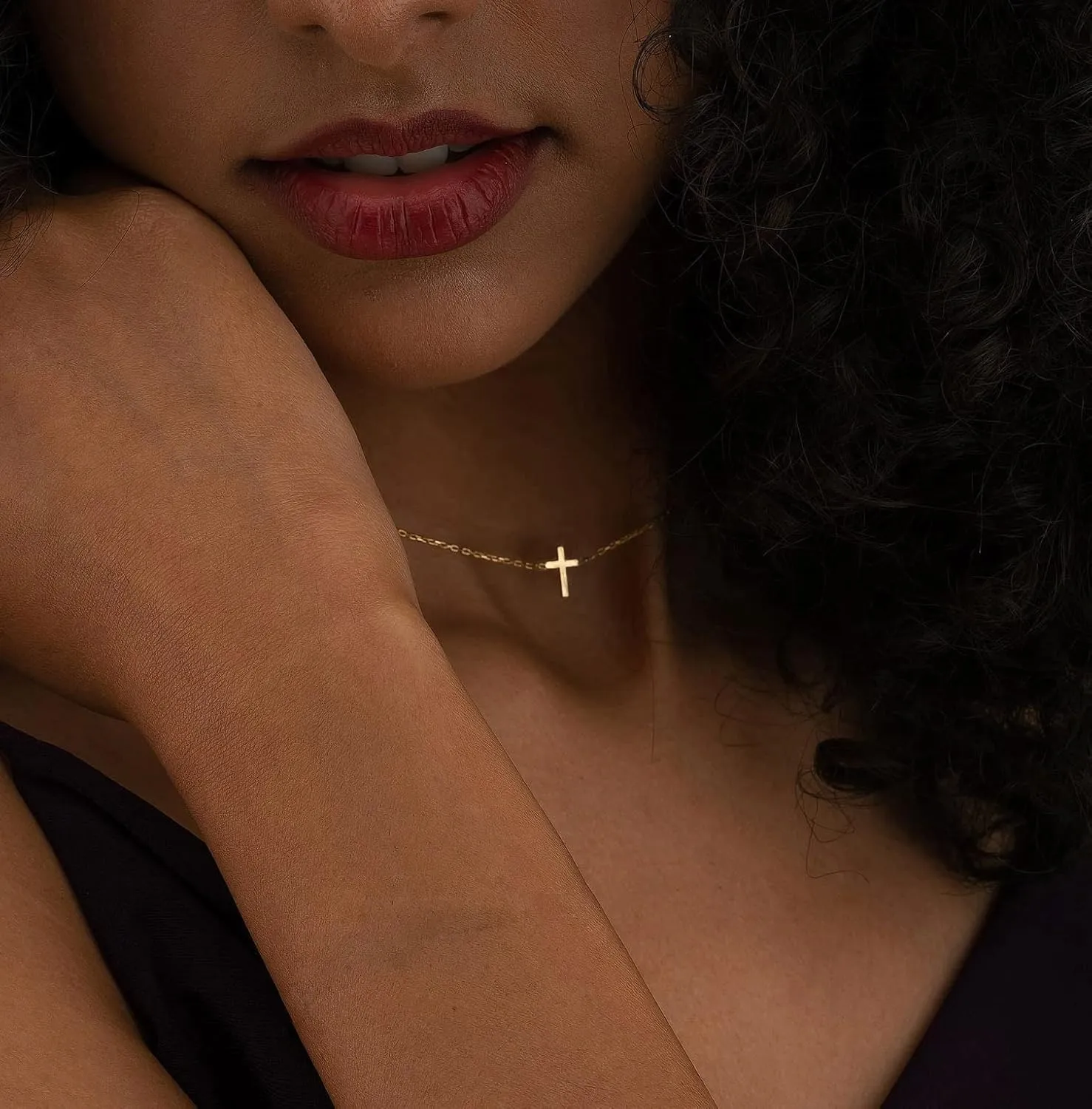 DEARMAY Dainty Cross Necklace for Women, Dainty 14k Gold Filled/Silver Cross Necklaces Simple Layered Small Cross Choker Necklace Thin Chain Necklaces Aesthetic Jewelry for Women Gift