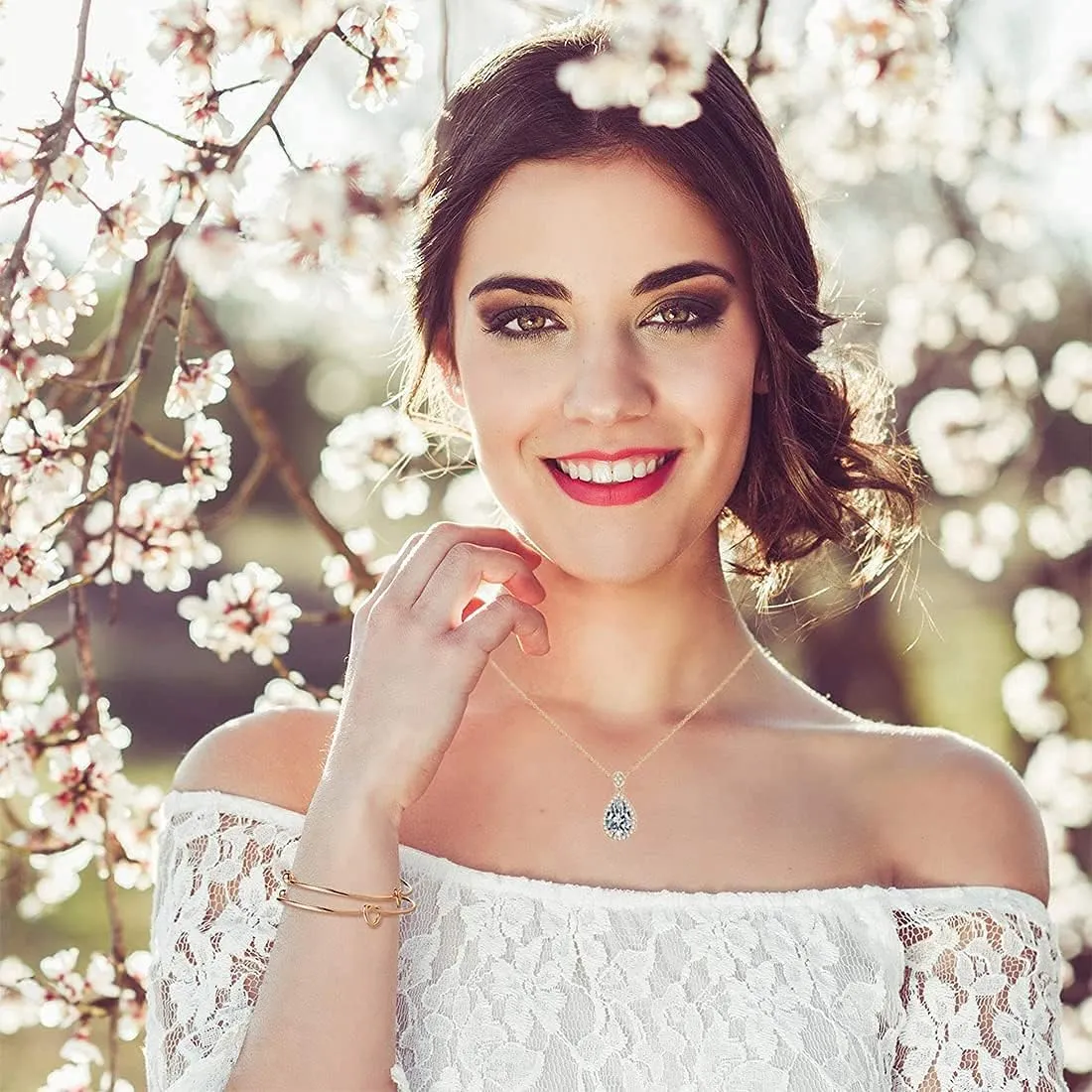 DHQH Bridesmaid Proposal Gifts CZ Tearsdrop Earrings Necklace Set Crystals Pendant Necklaces Jewelry Sets for Bridal Bridesmaids Prom Wedding