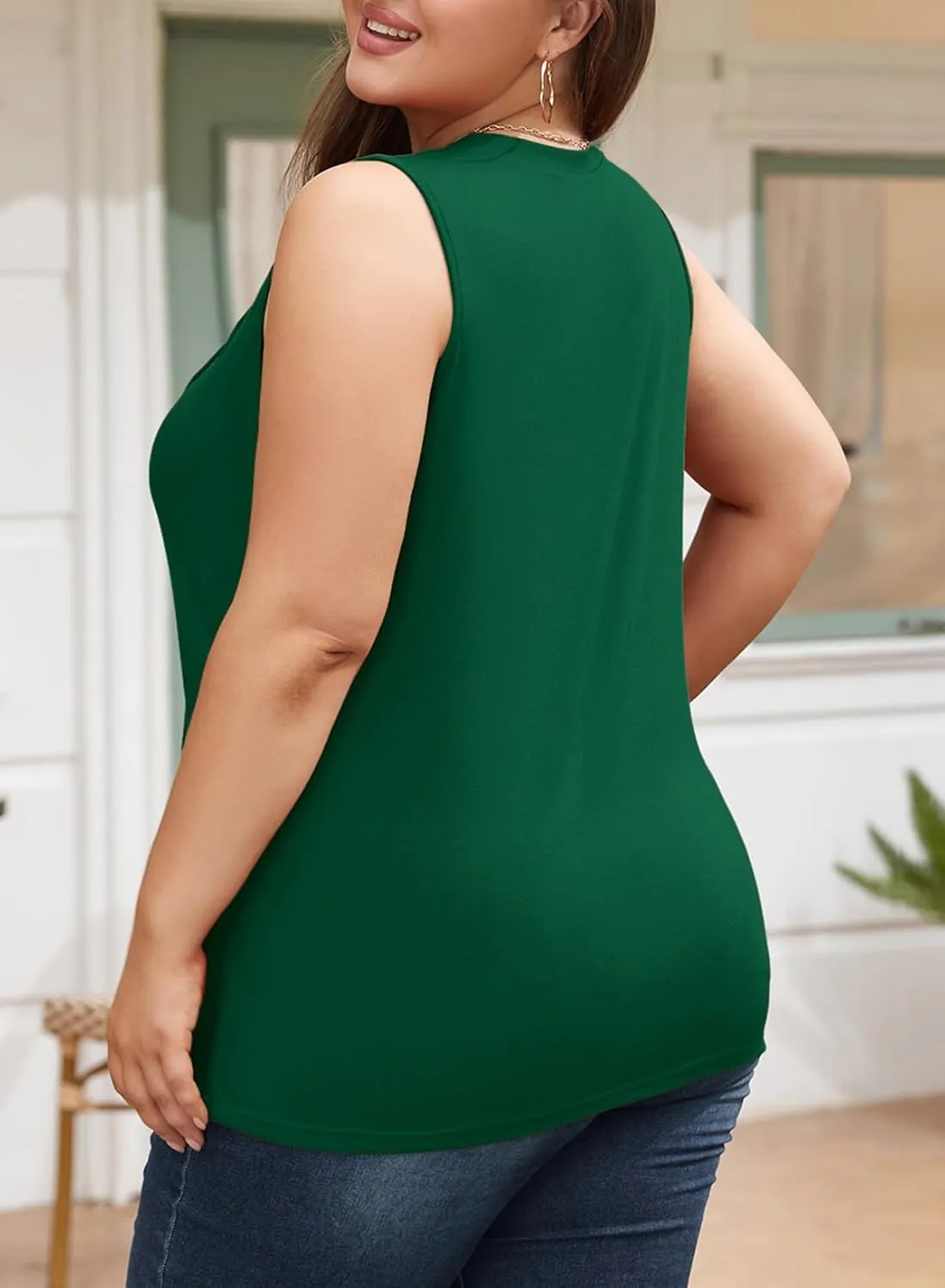 Eytino Plus Size Tank Tops for Women Summer Crewneck Sleeveless T Shirts Loose Fit Tunic Blouse(1X-5X)
