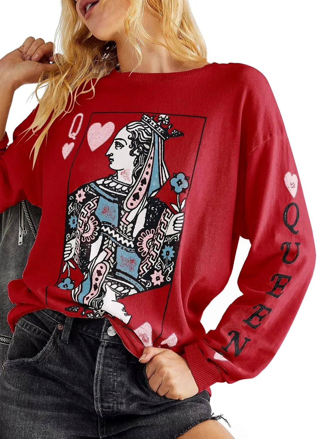 Fazortev Womens Crewneck Graphic Sweatshirts Queen Of Hearts Long Sleeve Shirts Cute Loose Fit Casual Pullover Tops