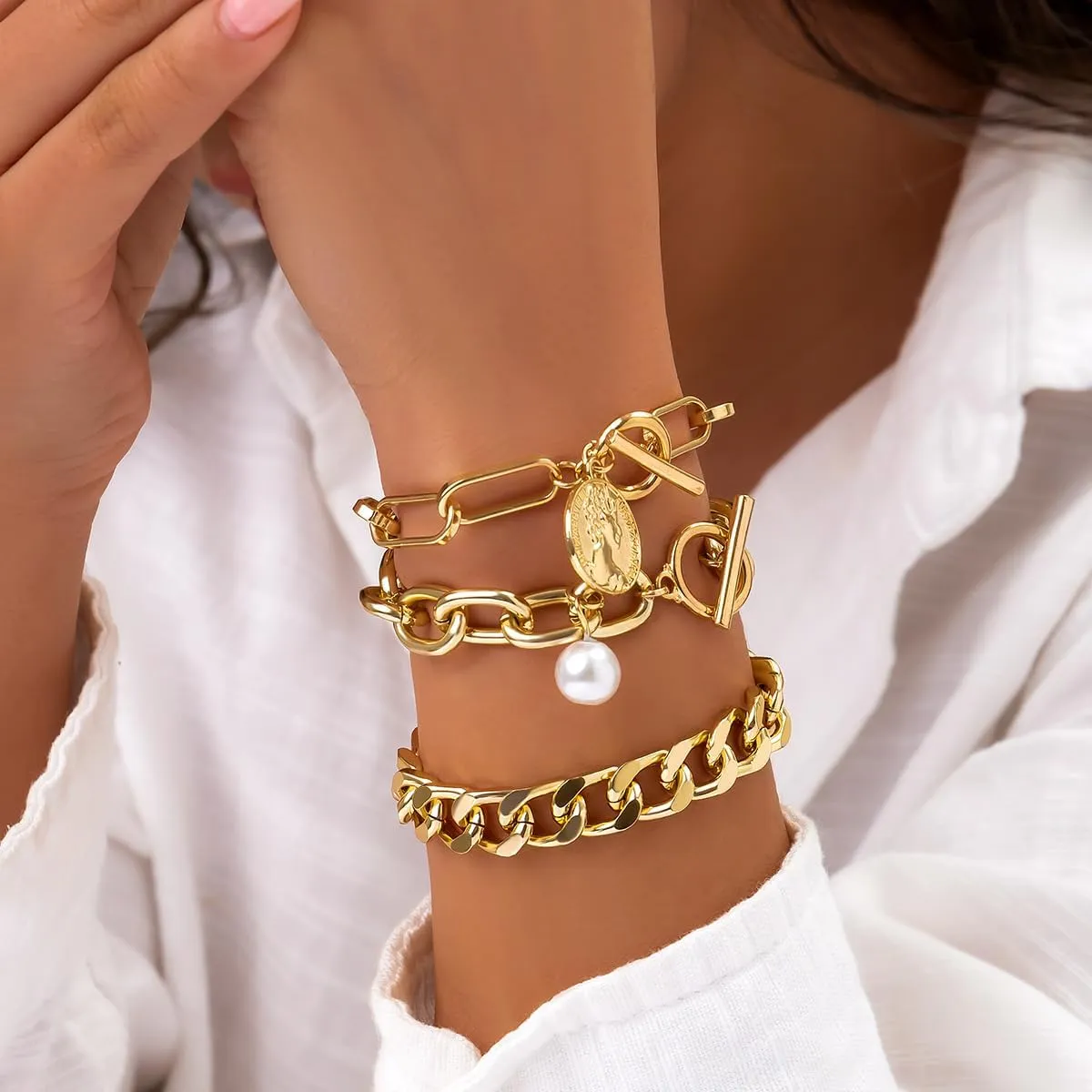 Gold Chain Link Crystal Bracelet Set for Women Dainty Baroque Pearl Beaded Stackable Cuban Link Bracelets Plated Minimalist Paperclip Ankle Wristbands Jewelry for Punk Hiphop Party