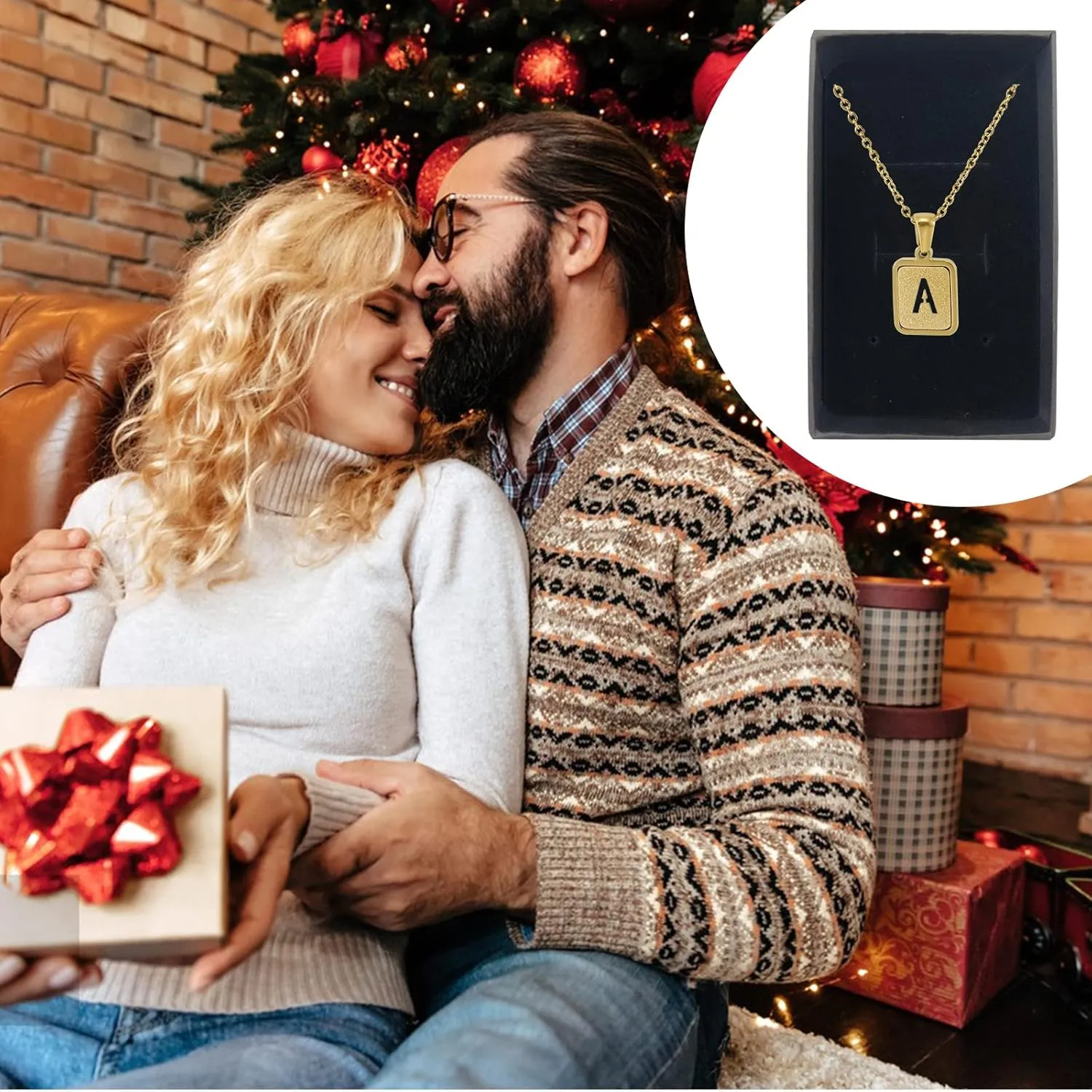 Gold Initial Necklaces for Women Men Teen Girls, Dainty Initial A-Z Necklace 18K Gold Plated Capital Letter Pendant Choker Necklace Stainless Steel Personalized 26 Letter Necklace Jewelry Gift(M)