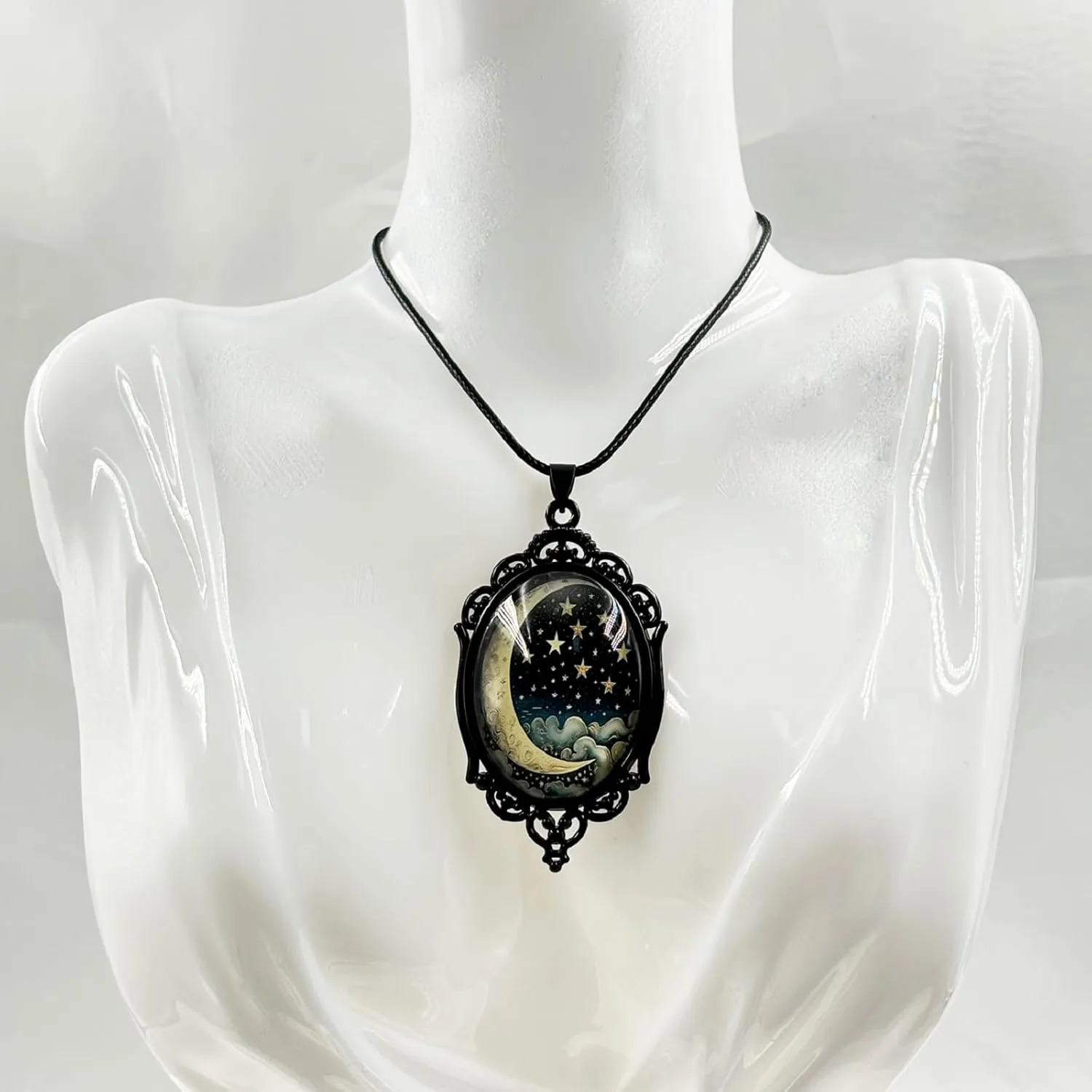 Gothic Rose Glass Necklace for Women Bat Pendant Necklace Rope Chain Black Cat Necklaces Sun and Moon Choker Dark Punk Style Cameo Necklaces Set Halloween Witch Jewelry