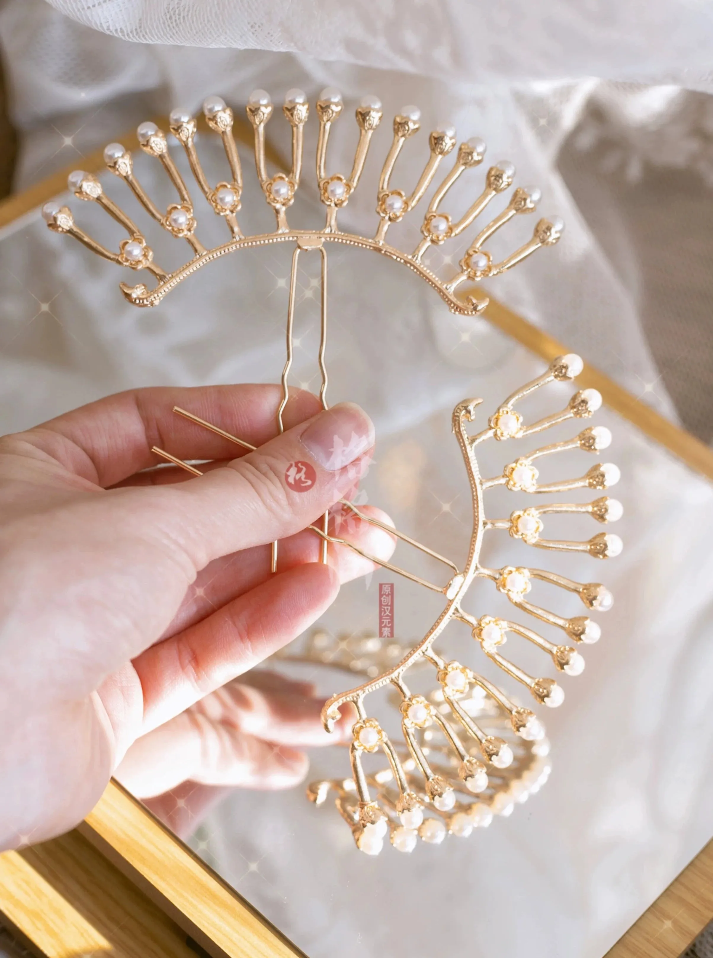 Halo 光环 Double Tiered Pearl Tang Ming Curved Hairpins