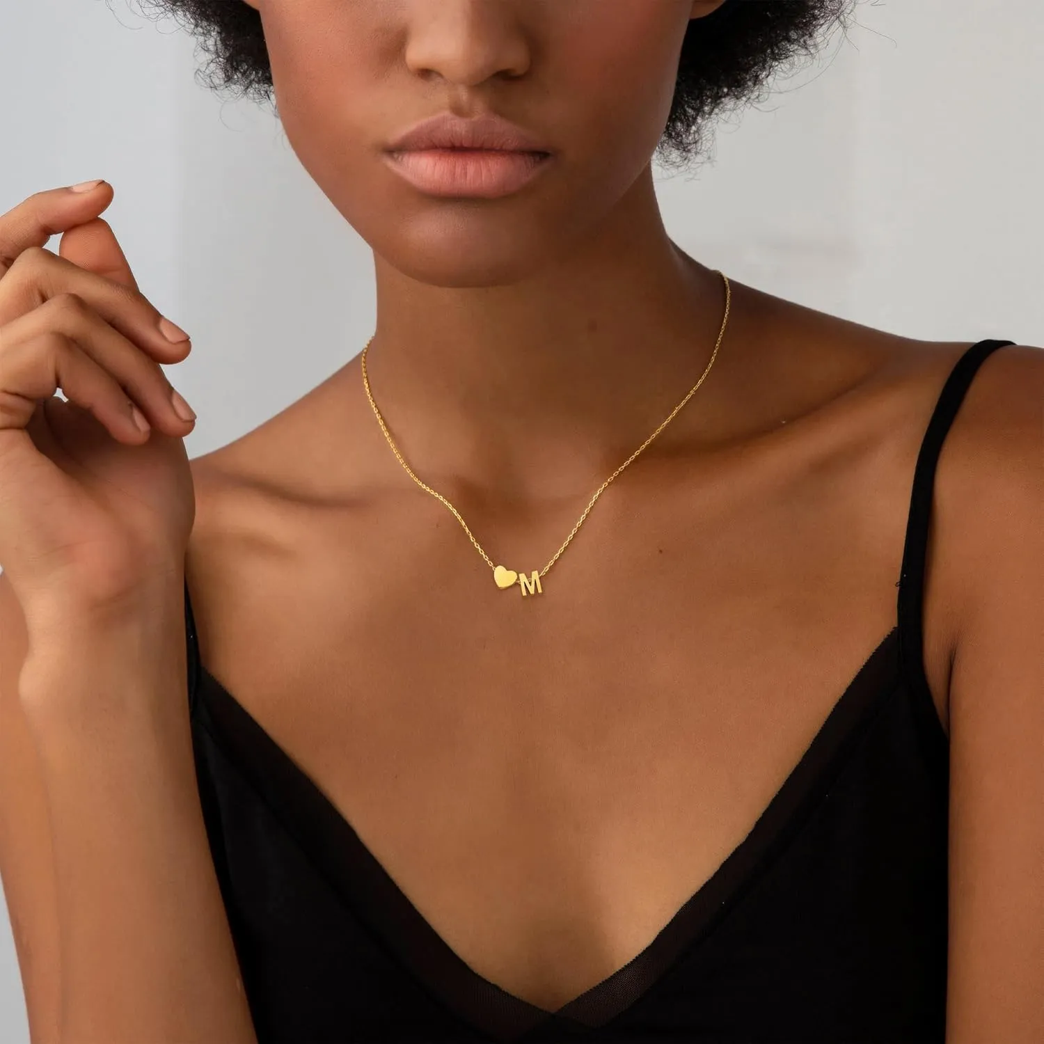 Heart Initial Necklaces for Women Girls, 18K Gold Plated A-Z Initial Necklace Tiny Heart Necklace Dainty Gold Initial Necklaces for Women Trendy Jewelry Gifts for Teen Girls