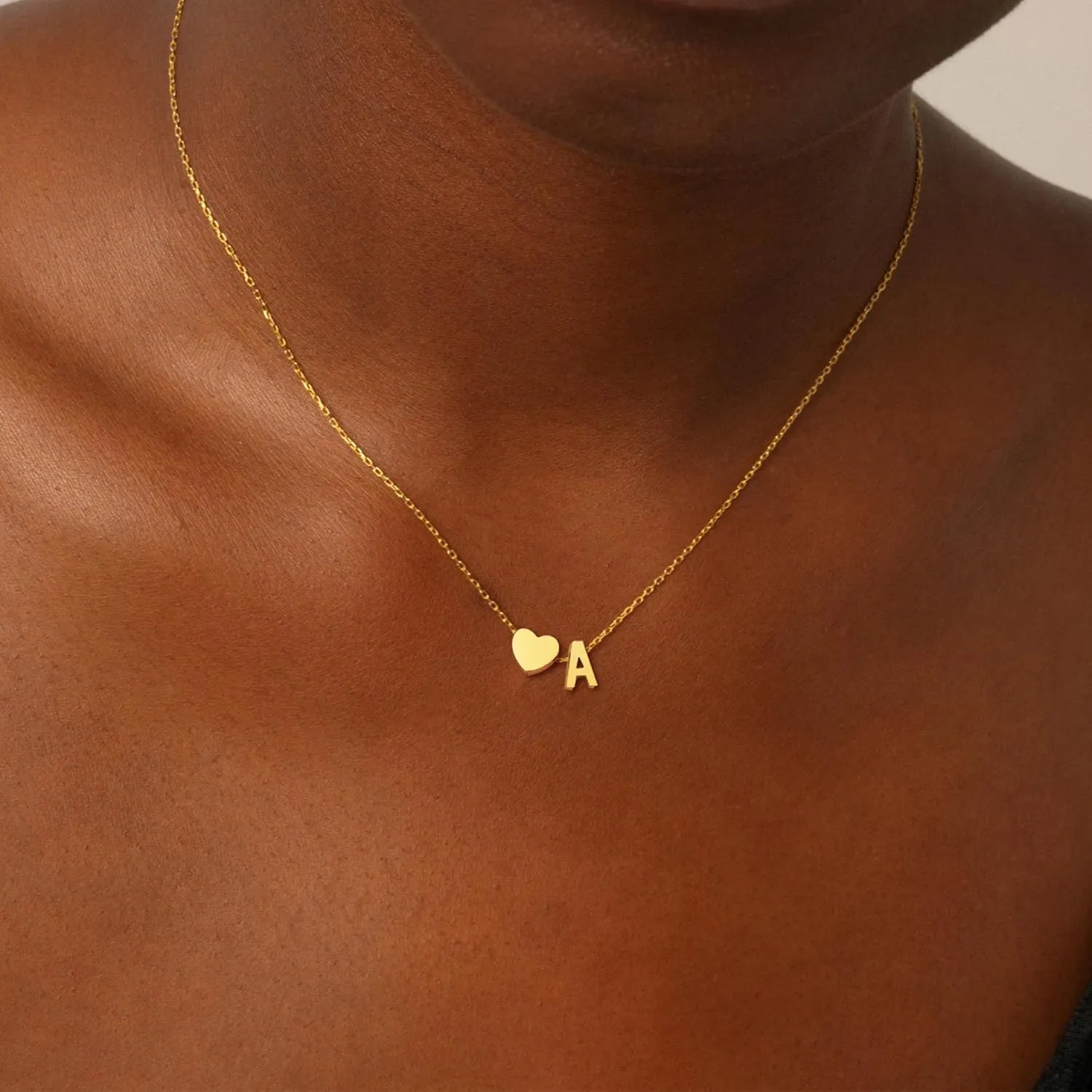 Heart Initial Necklaces for Women Girls, 18K Gold Plated A-Z Initial Necklace Tiny Heart Necklace Dainty Gold Initial Necklaces for Women Trendy Jewelry Gifts for Teen Girls