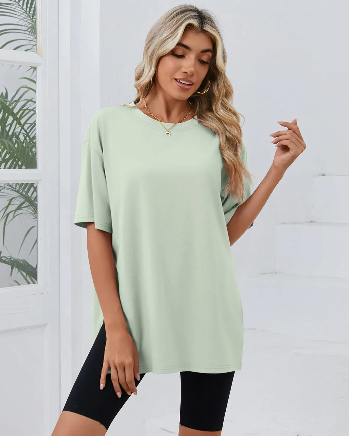 Huukeay 3 Pack Women's Oversized Gym T Shirts Cotton Short Sleeve Side Split Crewneck Tops Casual Workout Baggy Basic Tee