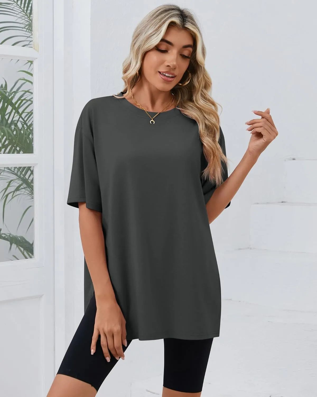 Huukeay 3 Pack Women's Oversized Gym T Shirts Cotton Short Sleeve Side Split Crewneck Tops Casual Workout Baggy Basic Tee