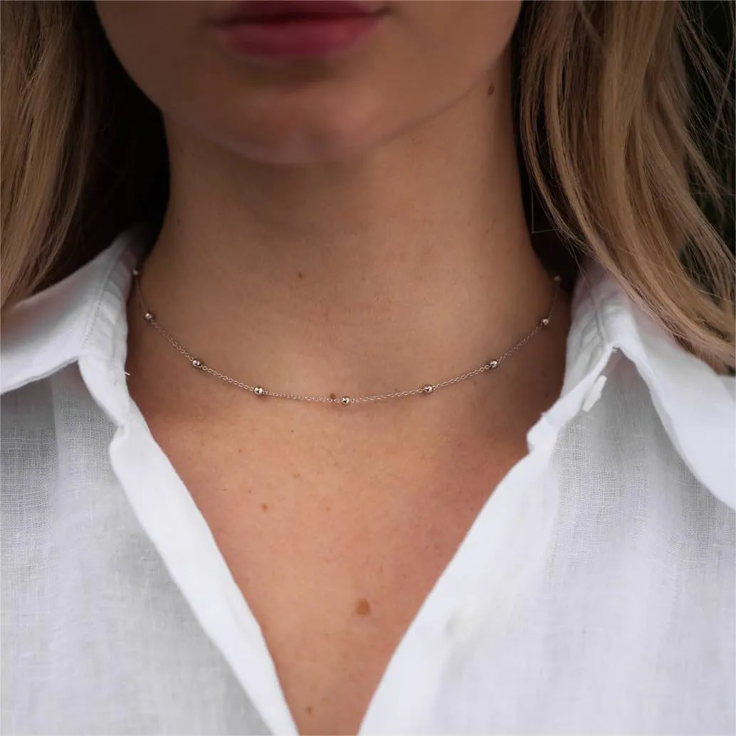 IEFWELL Dainty Initial Necklaces for Women Girls - 14K Gold White Gold Plated Letter A-Z Necklace Simple Choker Chain Necklaces, Layered Gold Jewelry for Women Teen Girls Gifts