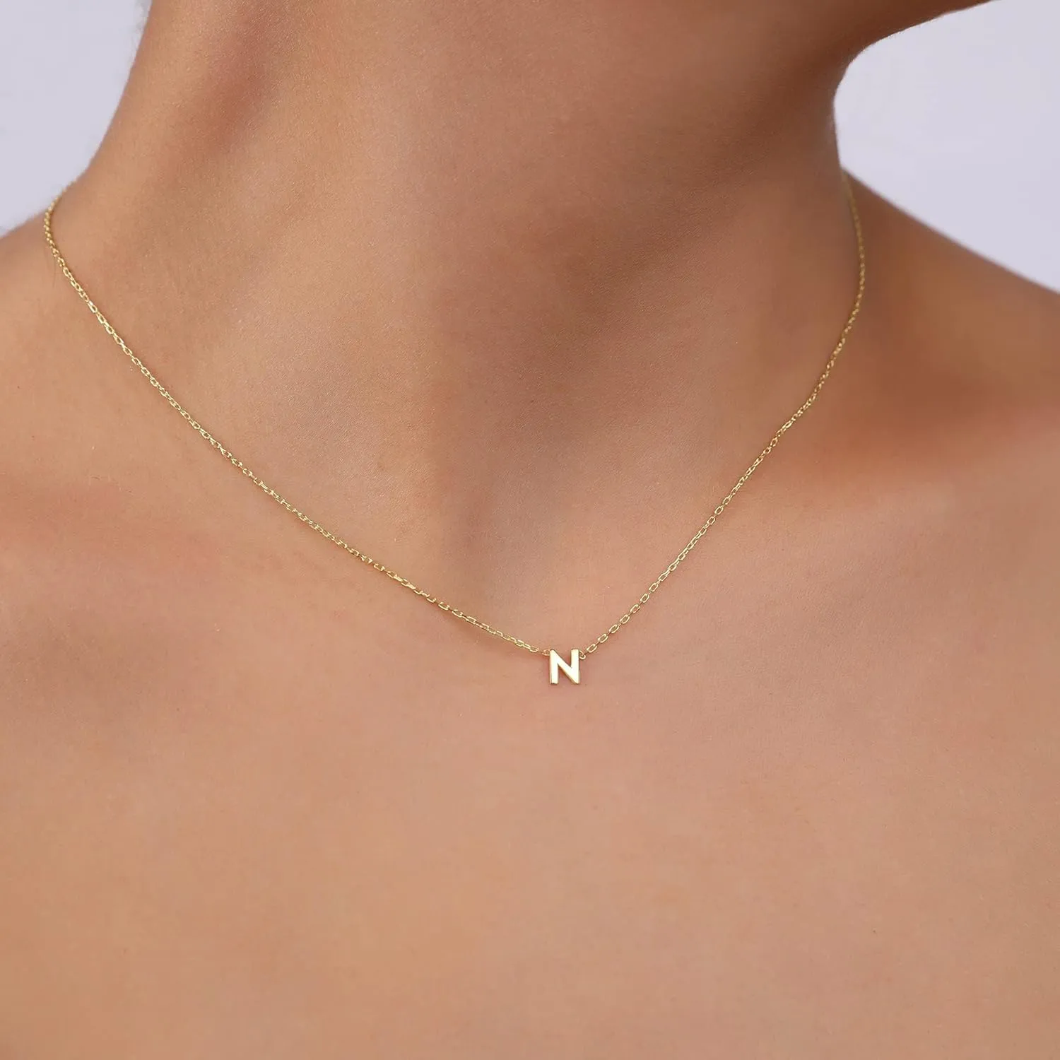 Initial Necklaces for Women, 14k Gold Plated Dainty Gold Letter Necklace Tiny Initial Pendant Necklace Cute Letter Name Choker Necklaces for Women Simple Gold Jewelry for Women Gifts