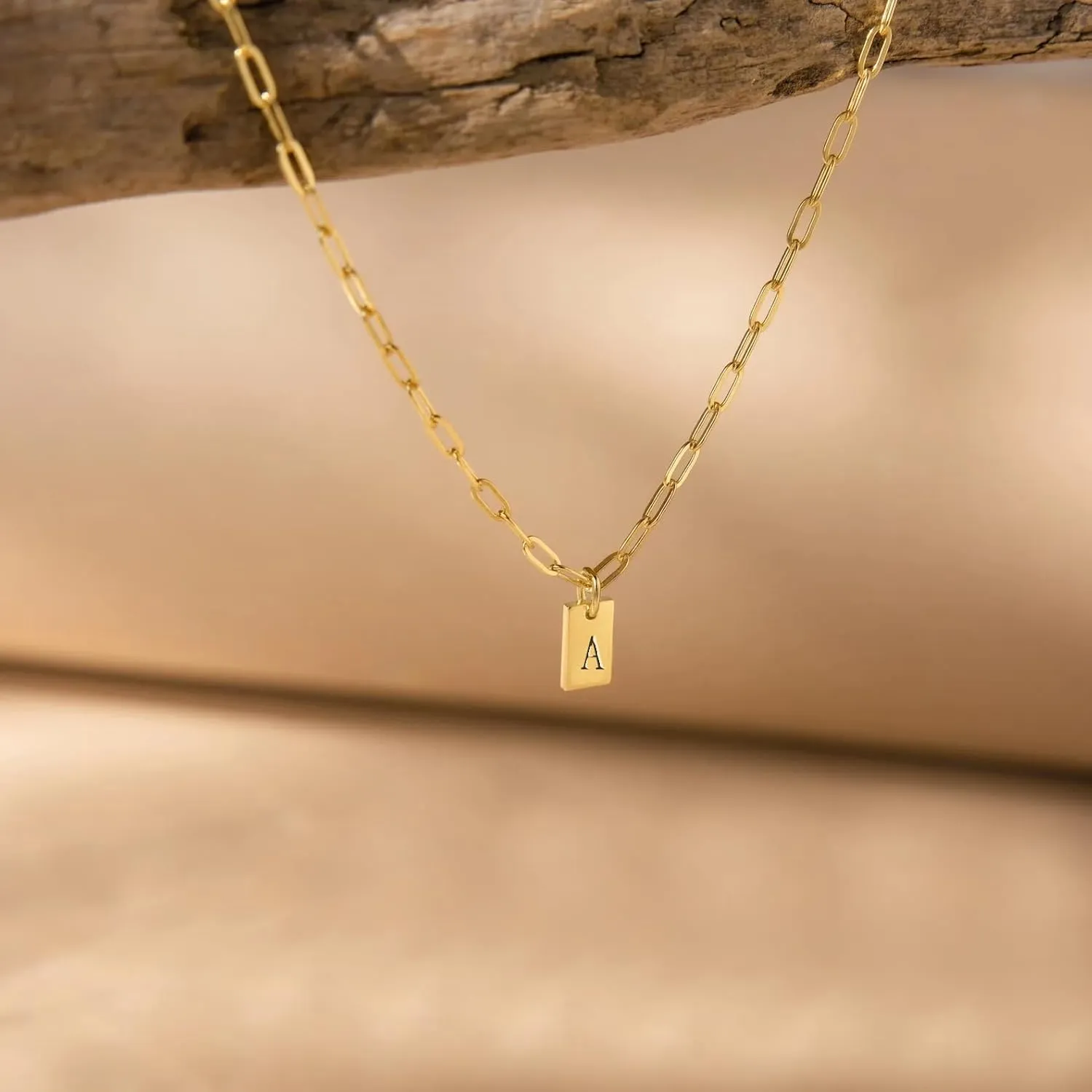 Initial Necklaces for Women, Dainty Gold Letter Necklace 14K Gold Plated Paperclip Chain Necklace Initial Pendant Cute Gold Name Necklace Simple Gold Choker Necklaces Trendy Gold Jewelry