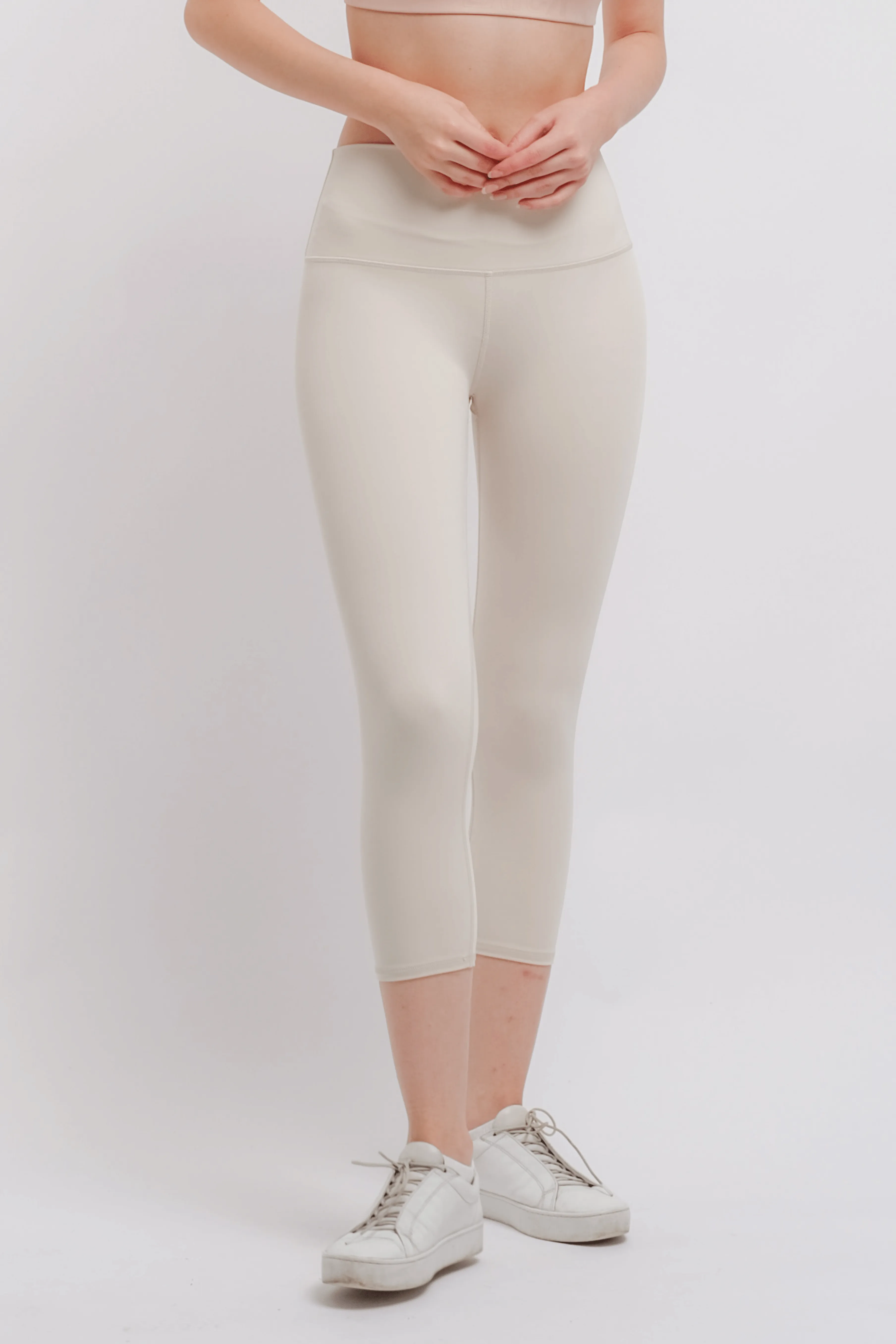 LAICA LUX Capri Leggings - Bone