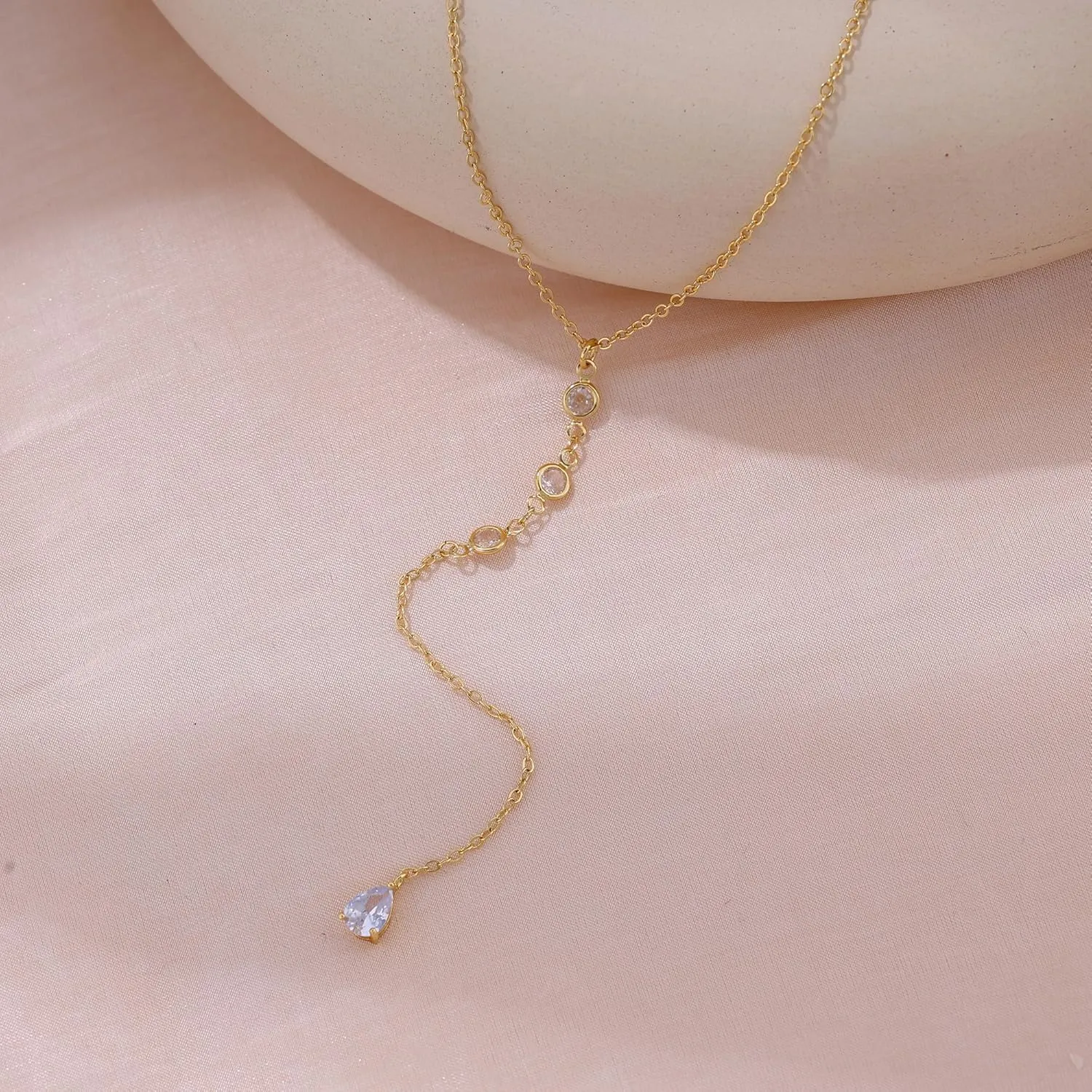 Lariat Necklaces for Women,Dainty Long Gold Necklaces 14K Gold Plated Lariat Necklace With CZ Y-Shaped Pendant Necklace Simple Non Tarnish Chain Layered Necklace Trendy Gold Jewelry for Women