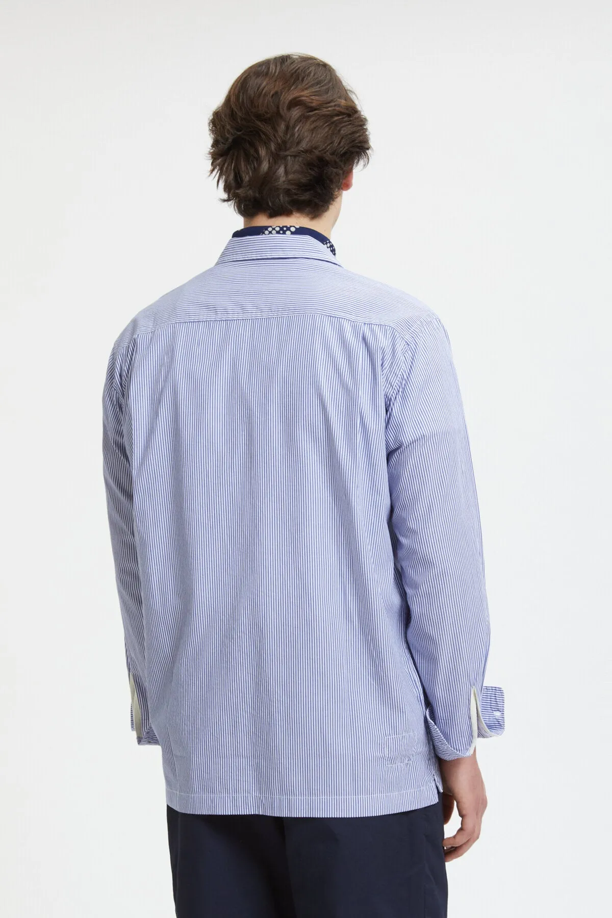 Long-sleeved shirt with embroidery