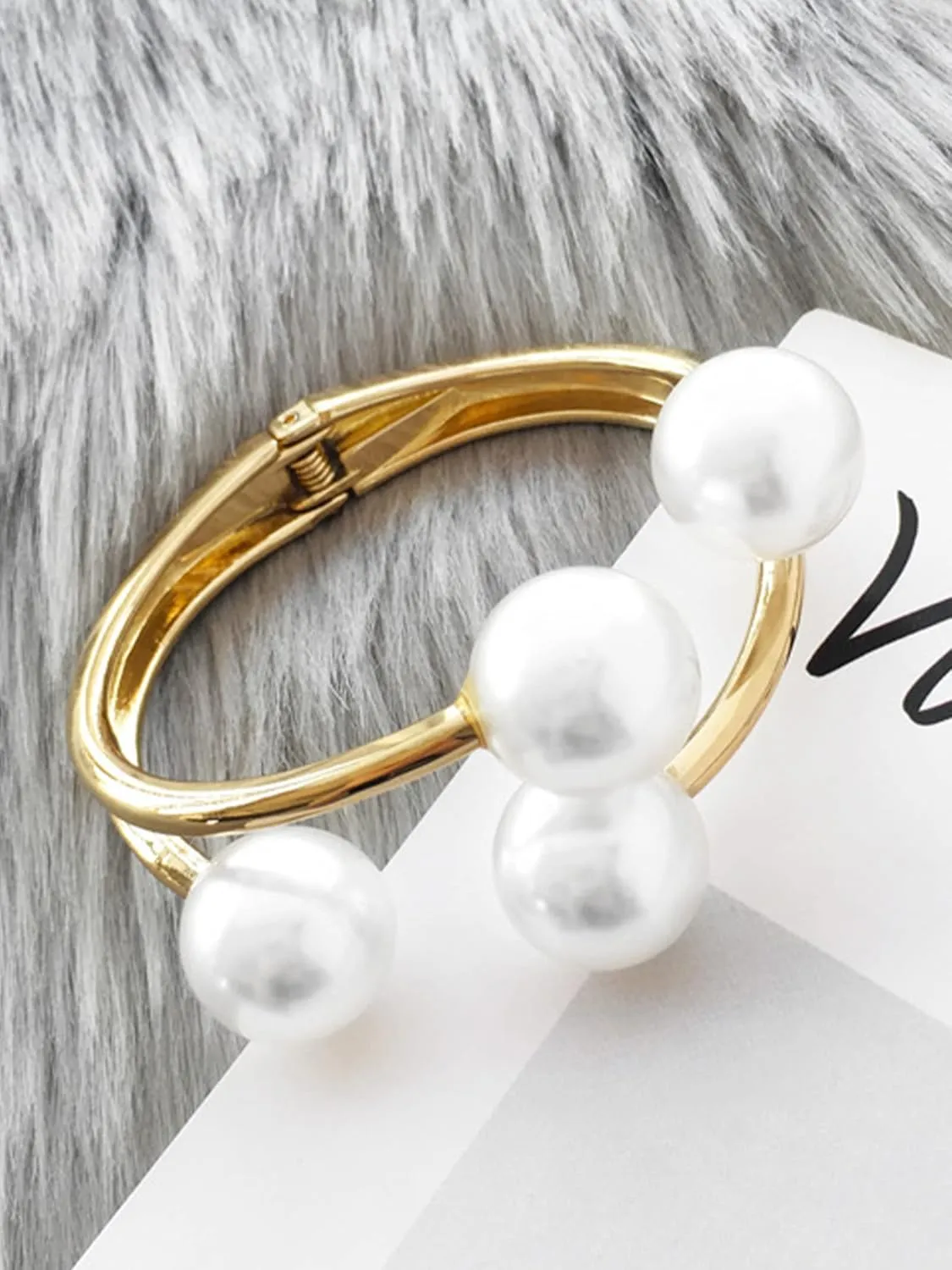 Long tiantian Gold Bracelets for Women, Gold Bangles for Women Chunky Bangle Bracelets for Women Bracelets Stack Tarnish Free Gold Jewelry Set of 3 for Women Accessories for Her Gifts