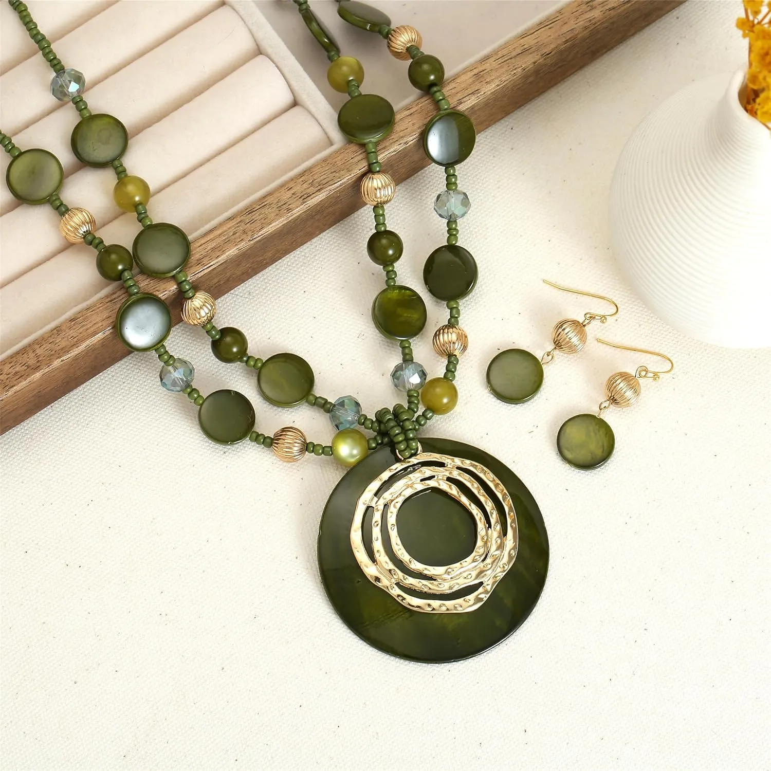 Multilayered Strand Statement Necklaces Set for Women Big Circle Shell Pendant Necklace with Colorful Beaded Chunky Choker Necklace and Earrings.