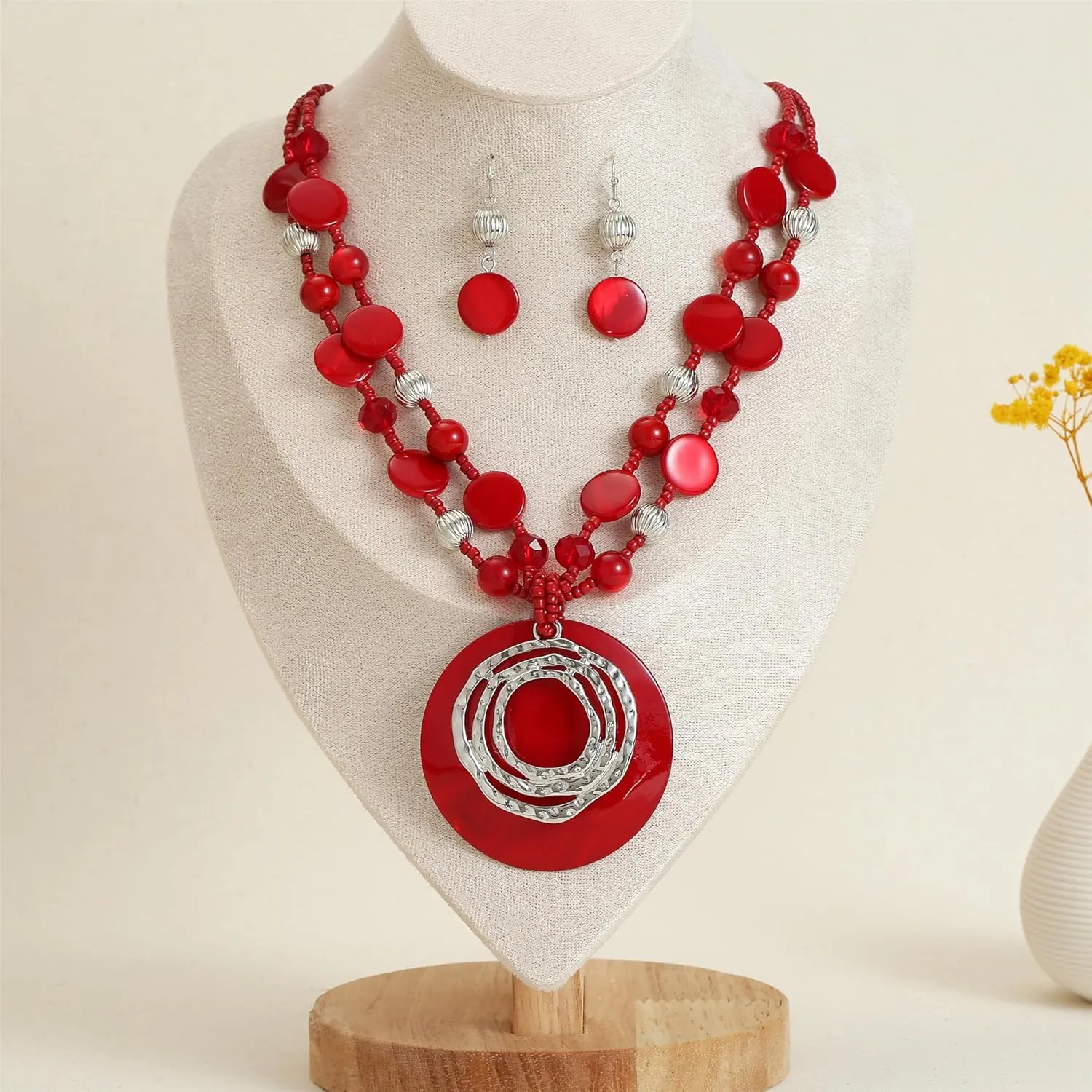 Multilayered Strand Statement Necklaces Set for Women Big Circle Shell Pendant Necklace with Colorful Beaded Chunky Choker Necklace and Earrings.