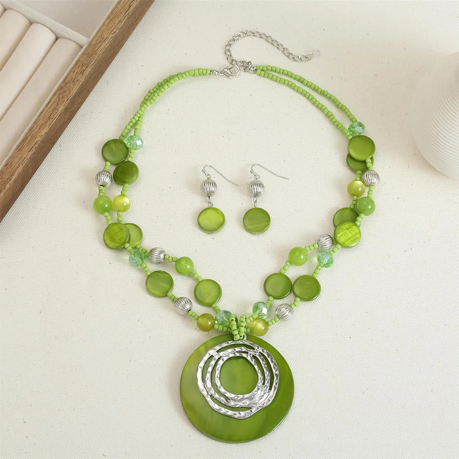 Multilayered Strand Statement Necklaces Set for Women Big Circle Shell Pendant Necklace with Colorful Beaded Chunky Choker Necklace and Earrings.