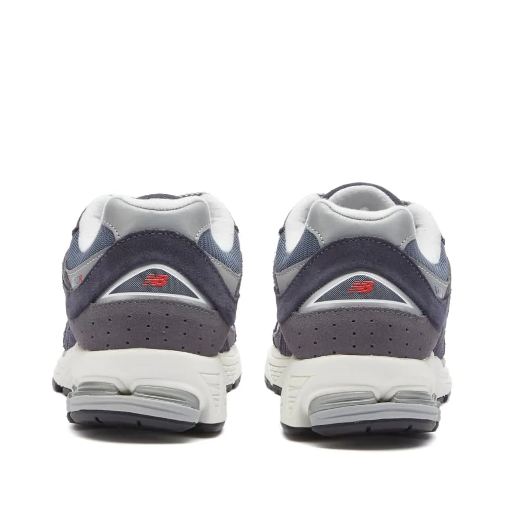 New Balance Sneakers M2002RSF