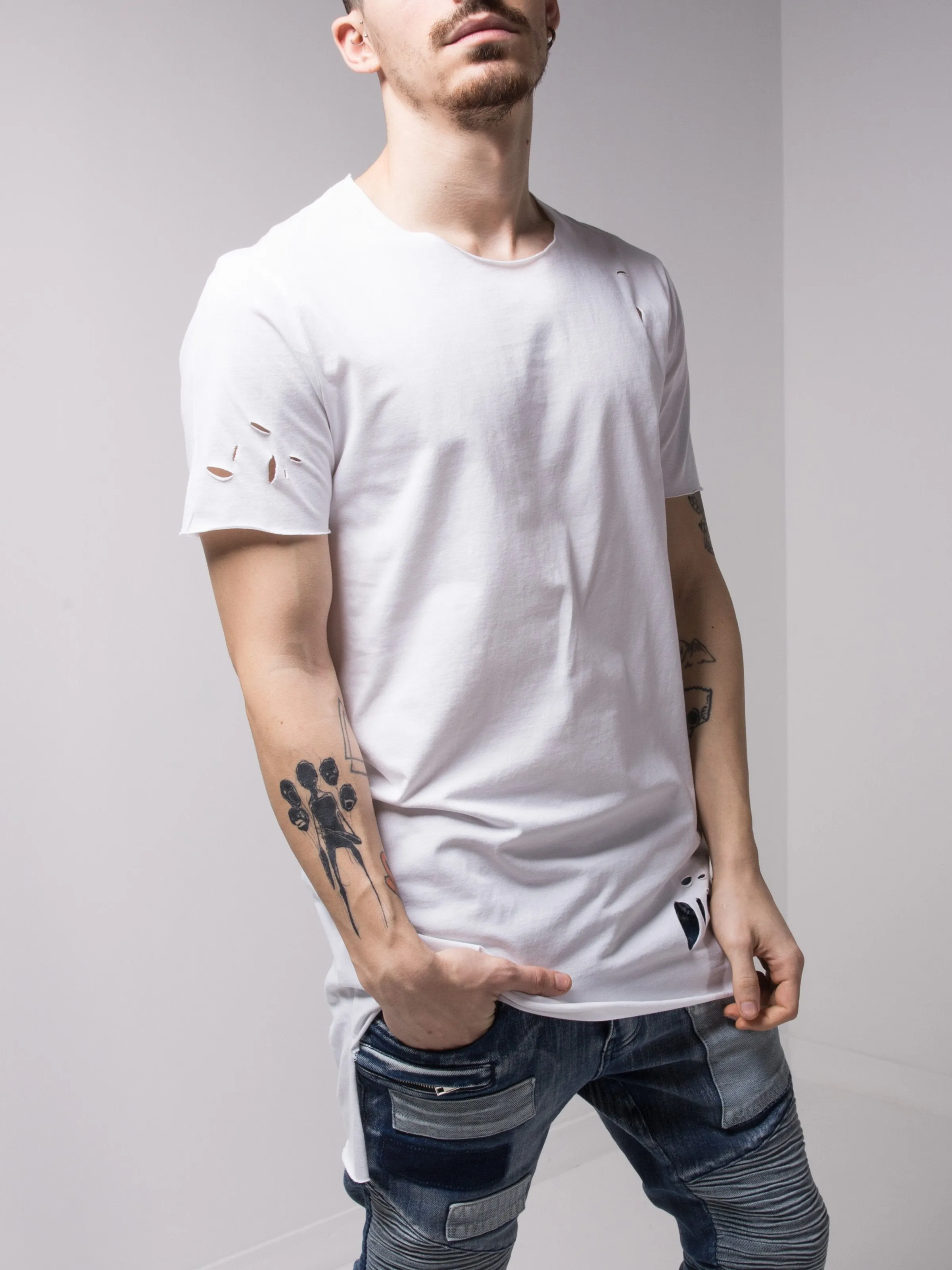 Ripped Longtail White T-shirt