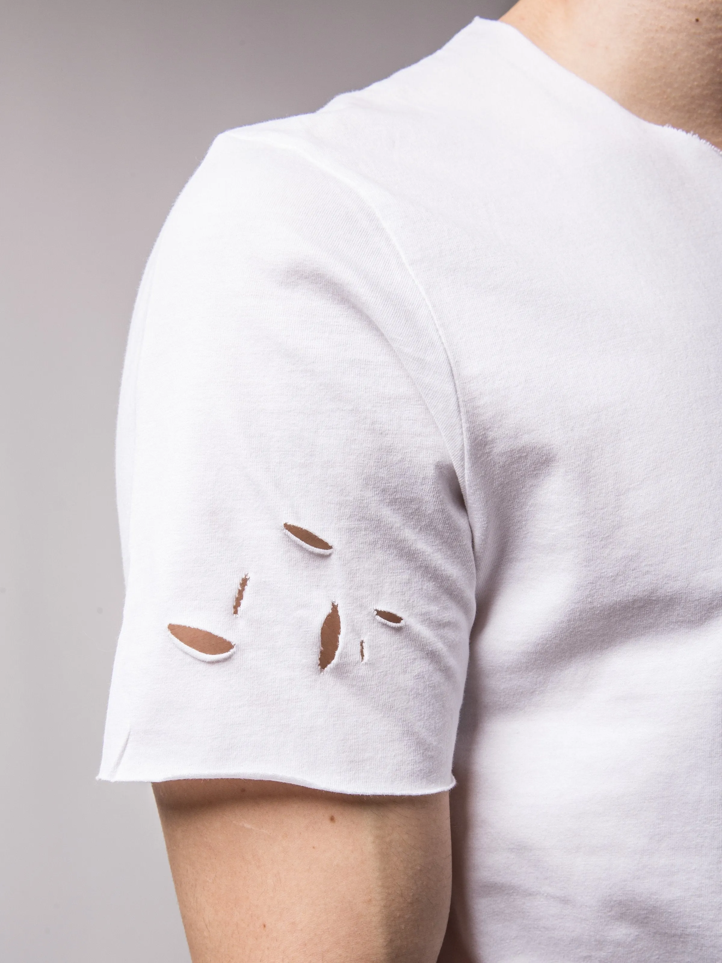 Ripped Longtail White T-shirt