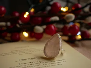 Rose Quartz Raisa Ring (US 7.5 & 8)