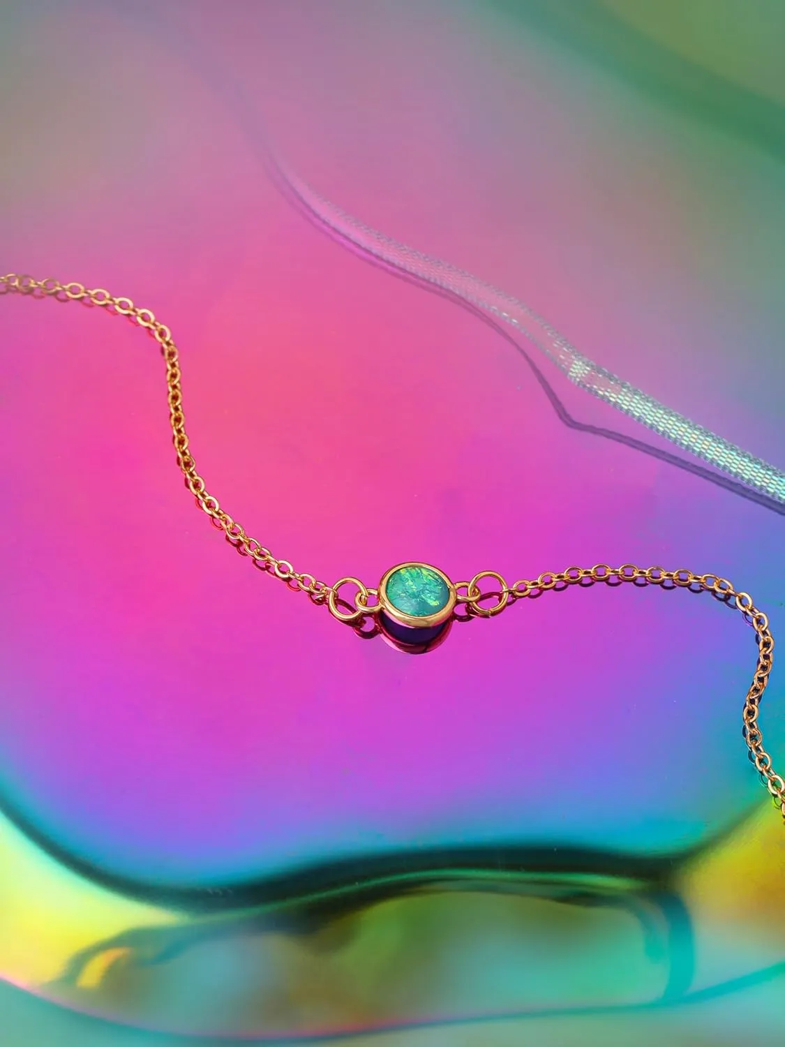 Simple Hologram Heart Pendant Choker Necklaces Accessories for Women Trendy Stuff