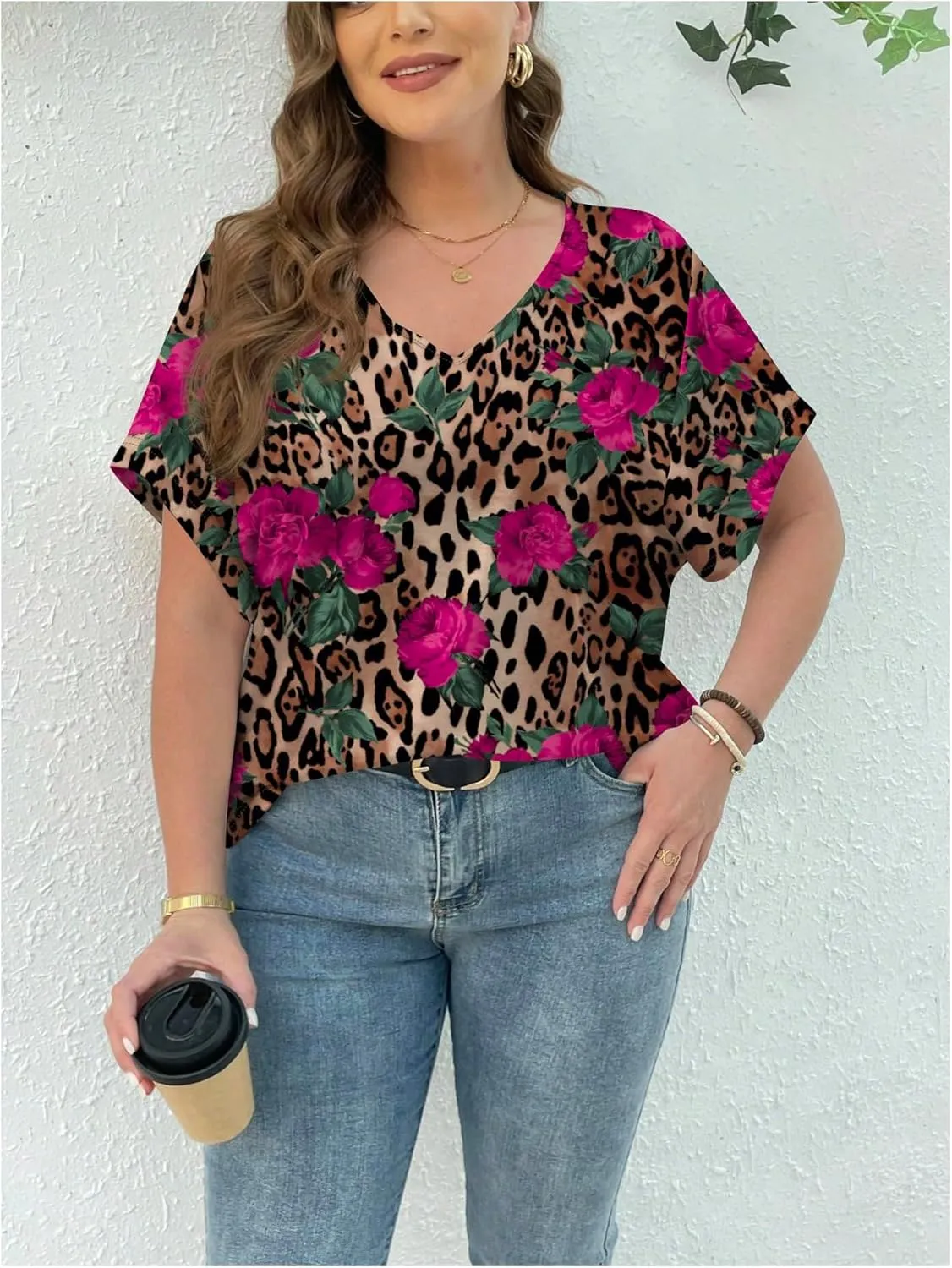 SOLY HUX Women's Plus Size T Shirts Leopard Floral Print Tee V Neck Short Sleeve Casual Summer Tops