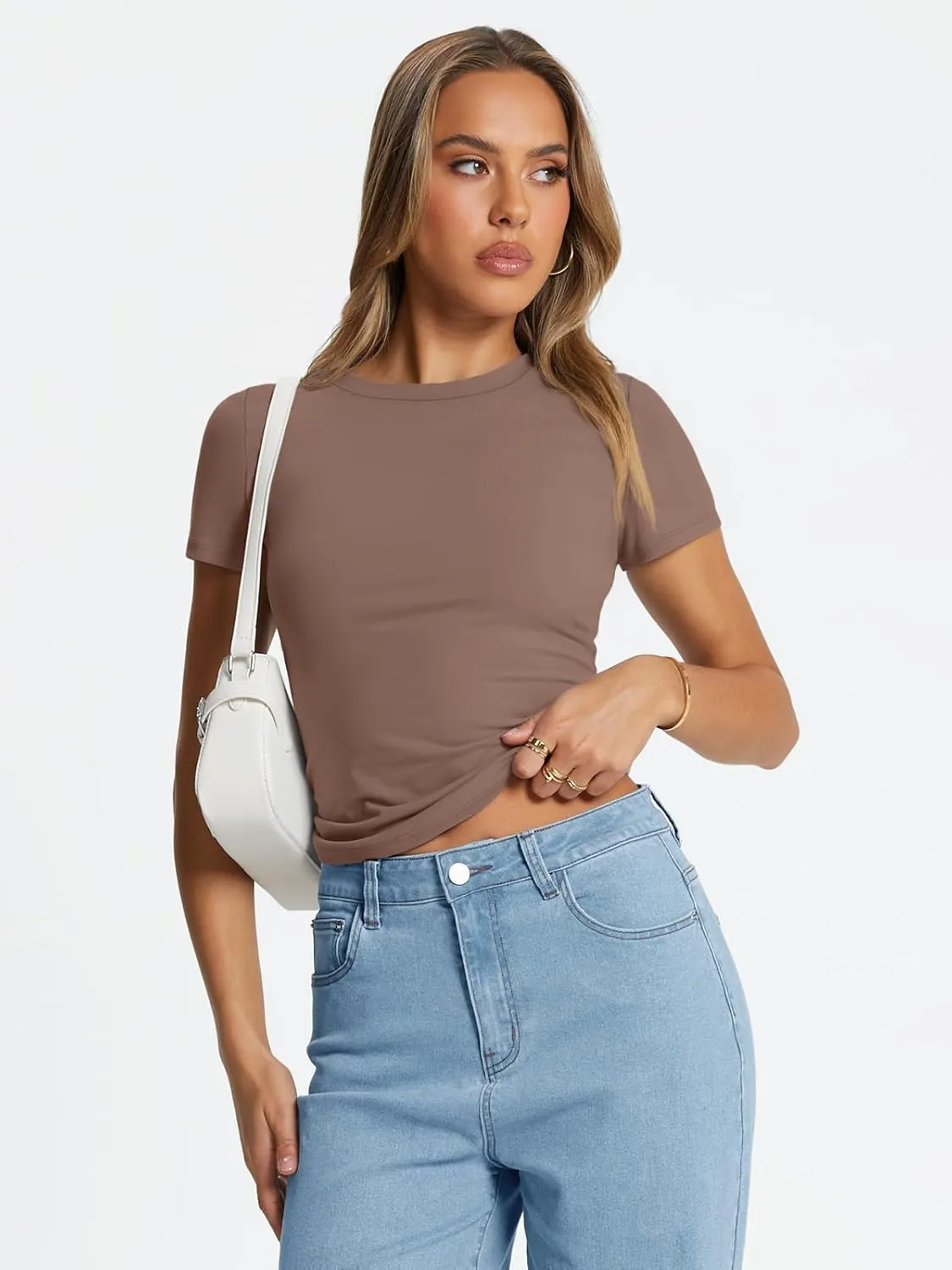 Trendy Queen Womens Basic T Shirts Summer Tops 2025 Crop Short Sleeve Slim Fit Tee Cute Gym Workout Clothes