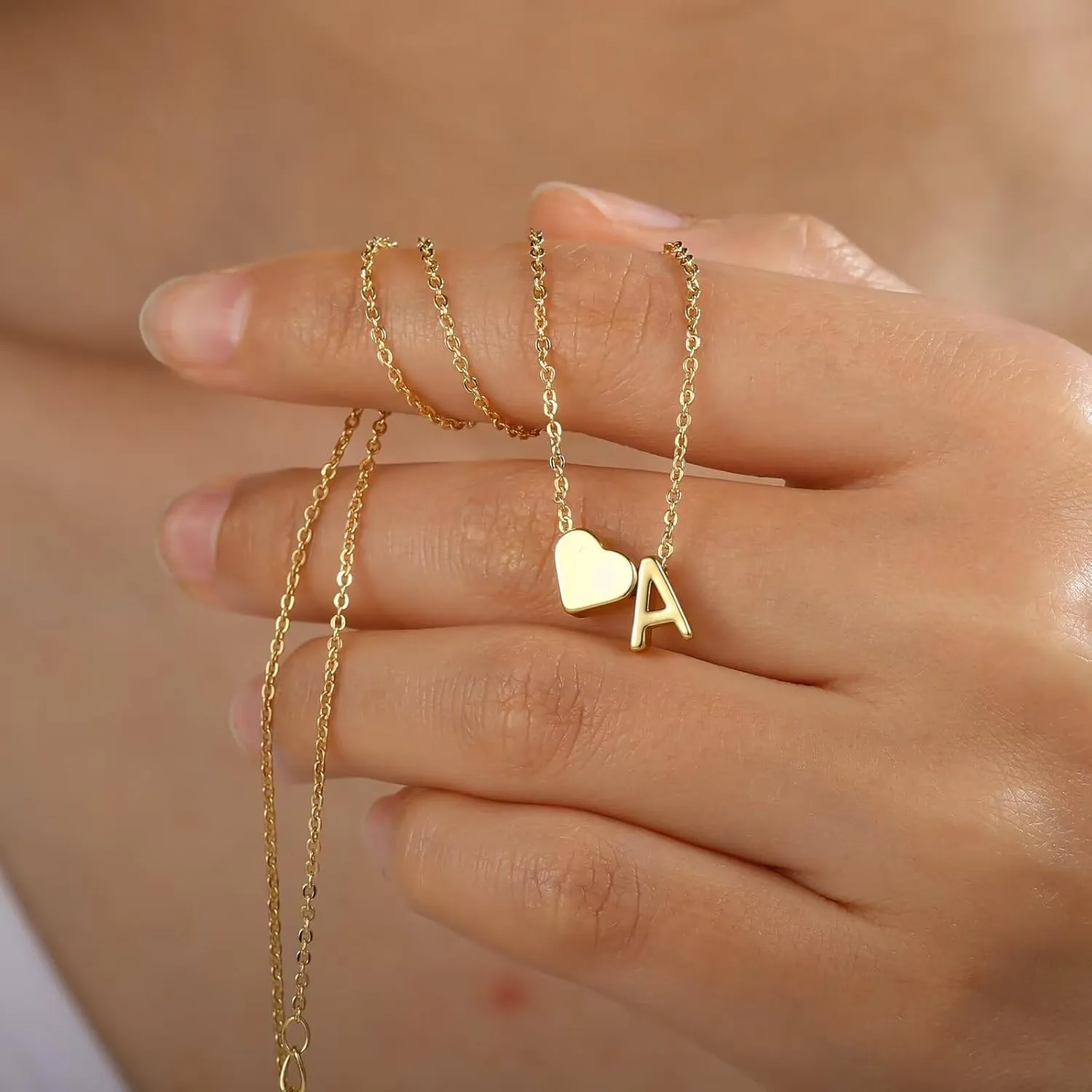 Turandoss Gold/Silver Heart Initial Necklace for Women Teen Girls - 18K Gold Plated Letter A-Z Pendant Necklace Dainty Heart Necklaces Tiny Initial Necklaces Birthday Gifts for Women Jewelry