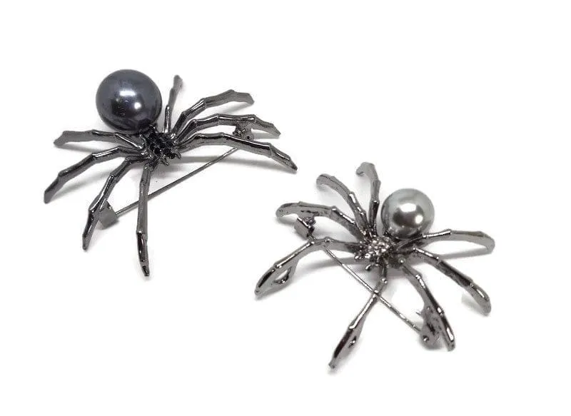 Unique Spider Broach Pearl Metal Spider Pins with Rhinestones Halloween Pins