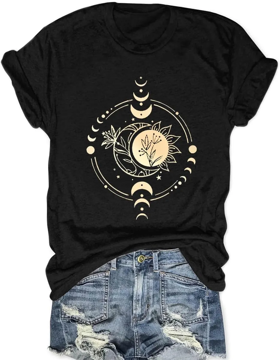 Women Mystical Moon and Sun Flower Shirt Vintage Wildflower T Shirts Boho Graphic Tees Short Sleeve Celestial Moon Tops