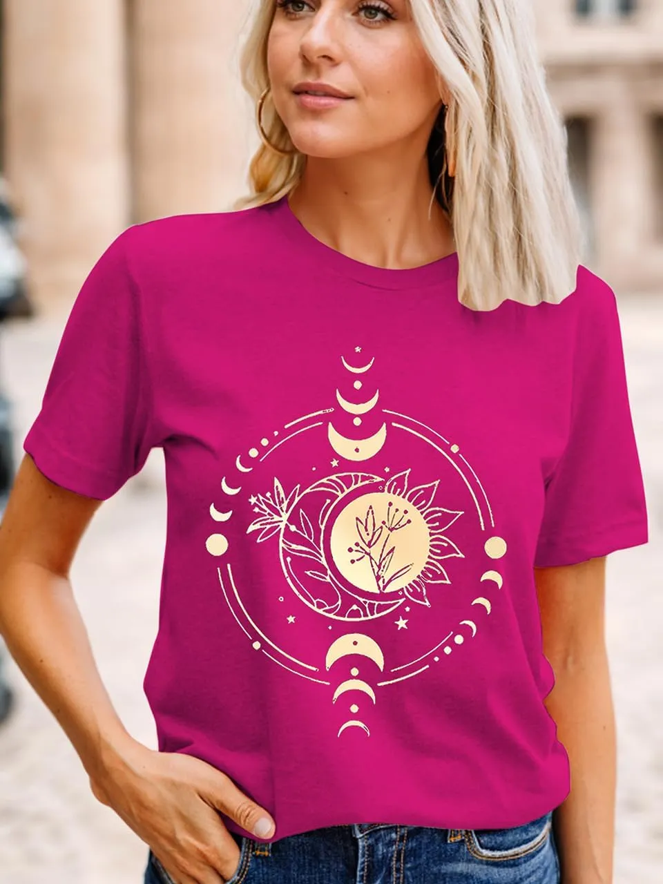 Women Mystical Moon and Sun Flower Shirt Vintage Wildflower T Shirts Boho Graphic Tees Short Sleeve Celestial Moon Tops