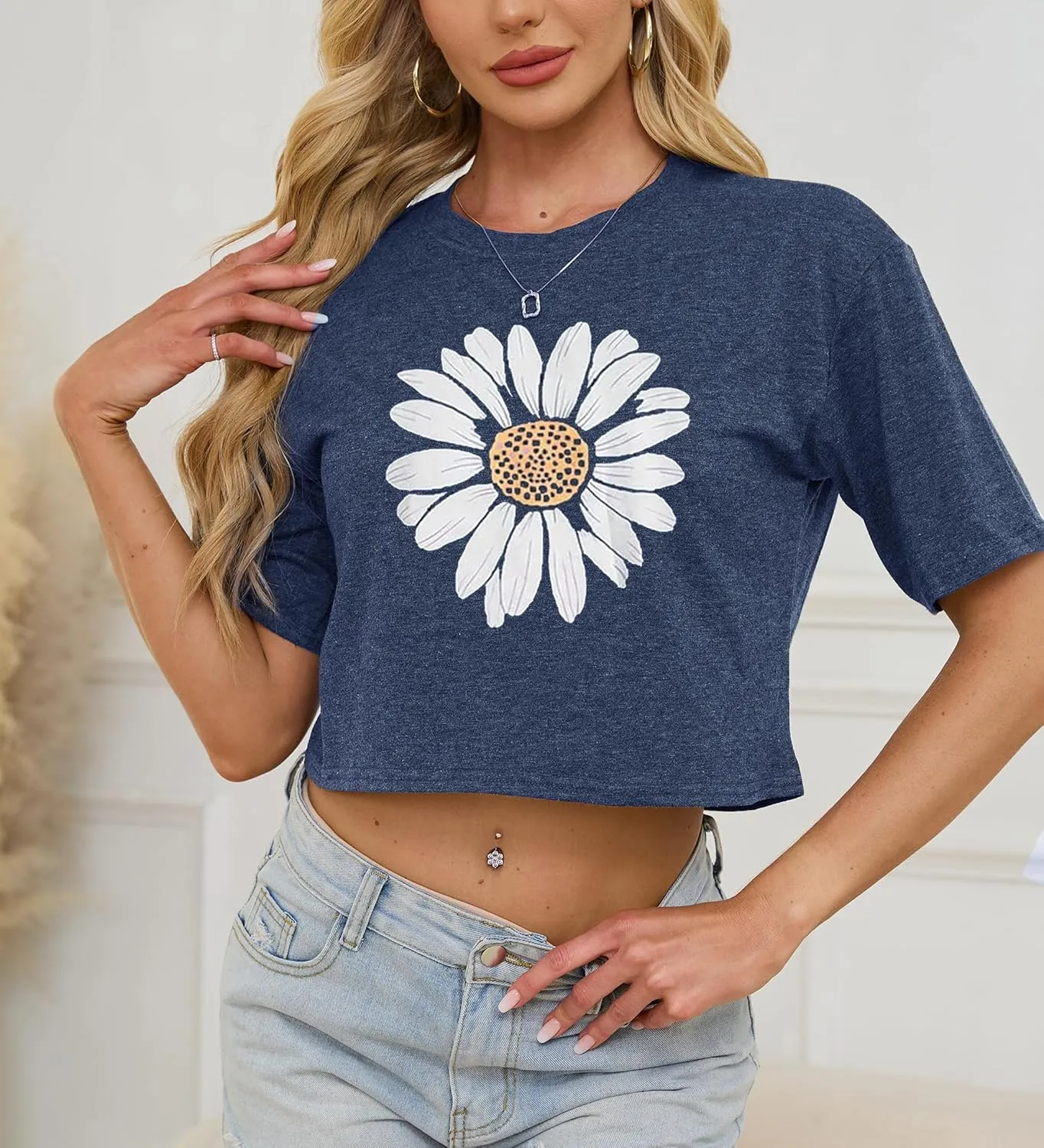 Womens Crop Tops Cute USA Graphic Tees Casual Rock Band Cropped T-Shirts Summer Beach Clothes Teen Girls