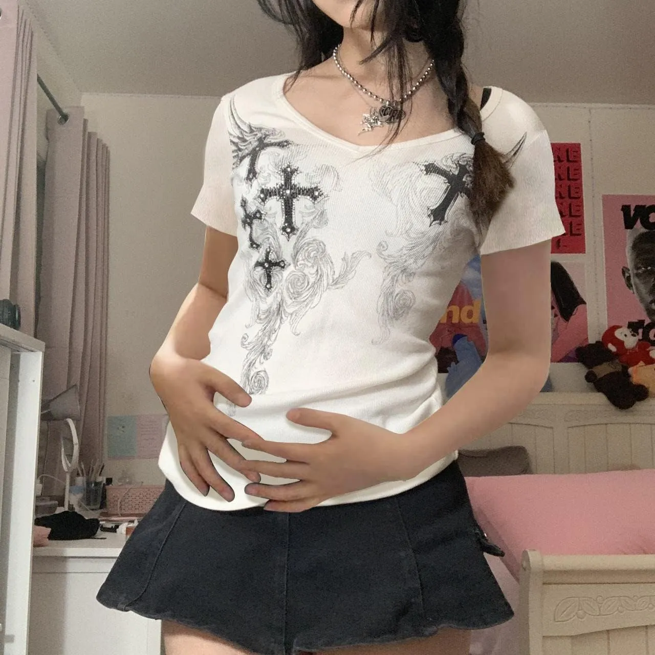Womens E-Girls Short Sleeve Crop Top Fairy Grunge Graphic Print T-Shirts Gothic Basic Tee Y2K Aesthetic Tops Streetwear